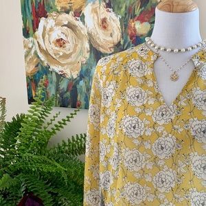CAbi Gather Blouse